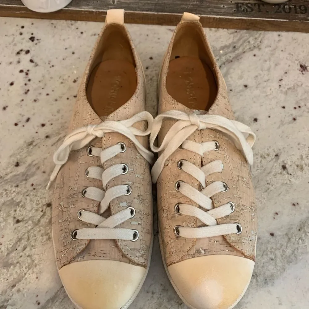 Kork Ease Leather & Cork Sneakers sz 9